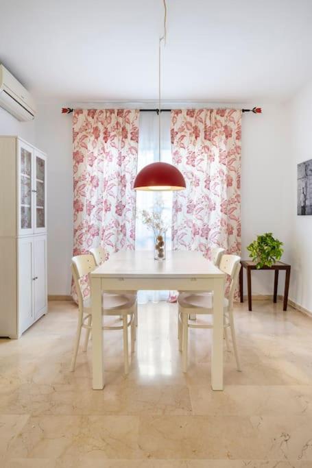 Centro Ferrandiz Parking Gratis Apartment Malaga Ngoại thất bức ảnh